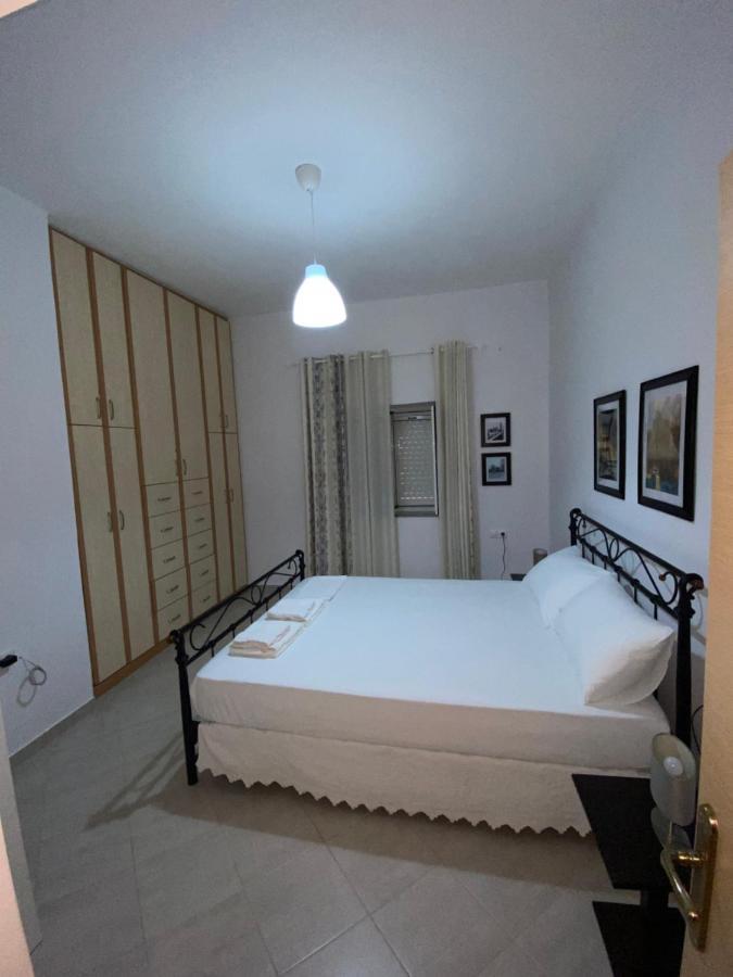 Lr Apartments Саранде Екстериор снимка