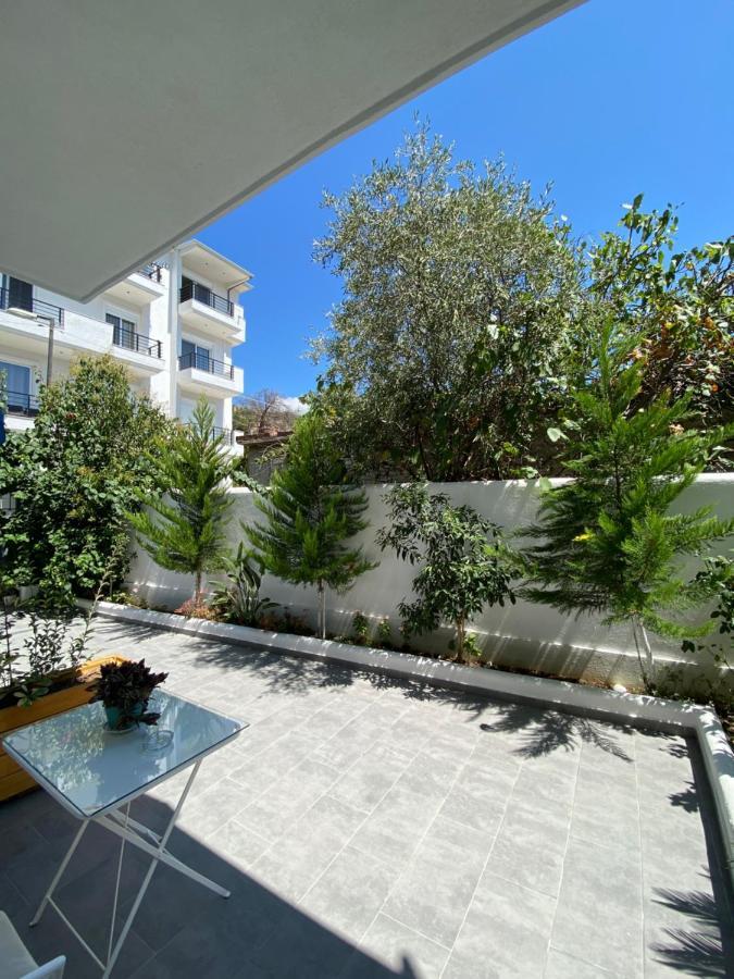 Lr Apartments Саранде Екстериор снимка