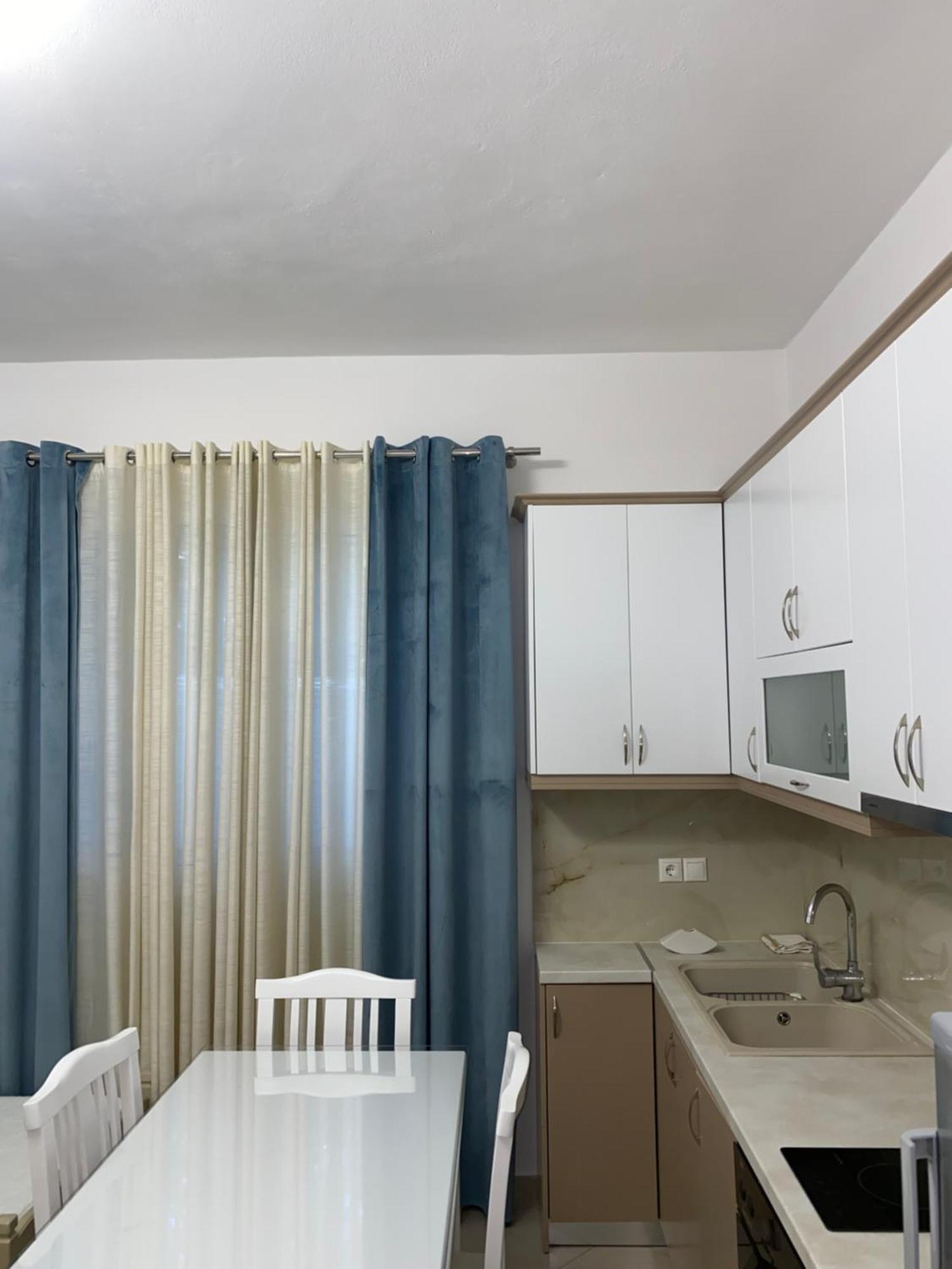 Lr Apartments Саранде Екстериор снимка