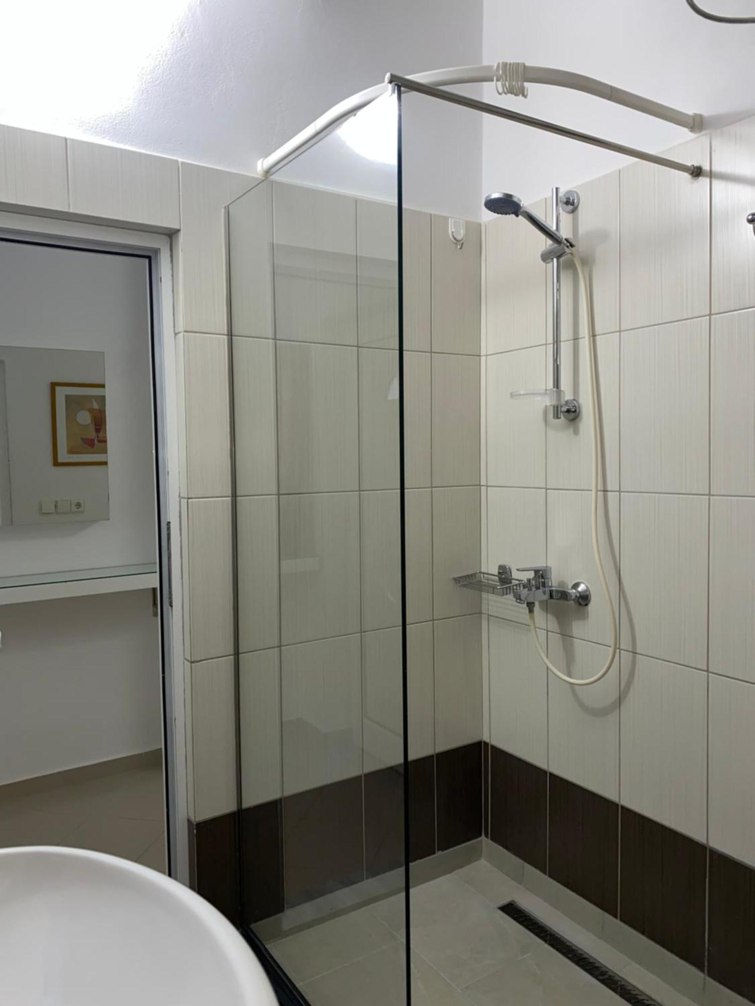 Lr Apartments Саранде Екстериор снимка